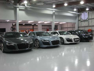 Illustration for article titled Audi R8, Part 2: Welcome To The Racetrack!